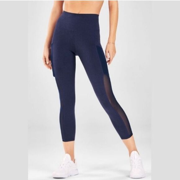 Fabletics Mila PowerHold High-Waisted Pocket Capri - Picture 2 of 7